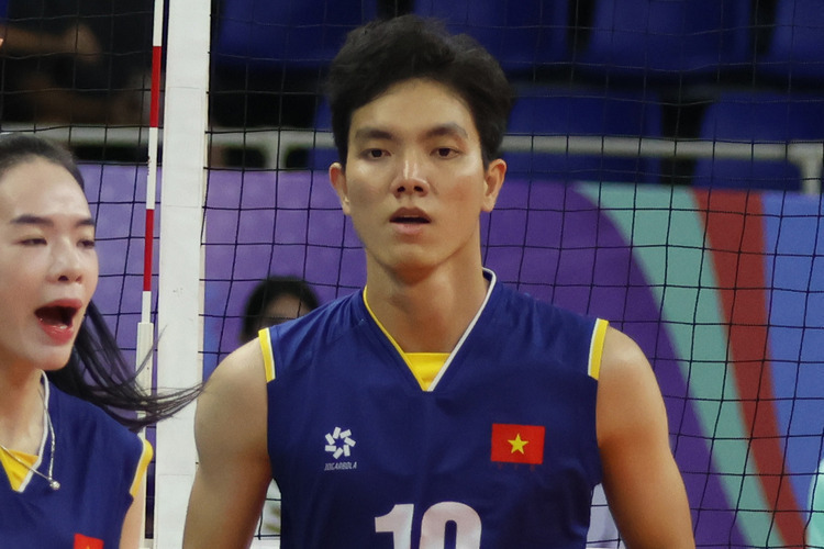 В азиатском волейболе зажигает 24-летняя вьетнамка. Но некоторые считают, что она – мужчина