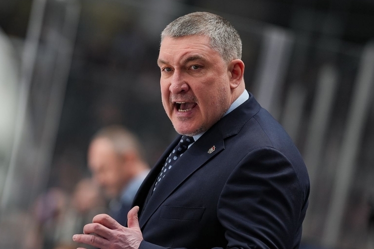 «Ак Барс» провоцировали баннером, Гатиятулина освистали в Челябинске: истории с третьего матча плей-офф