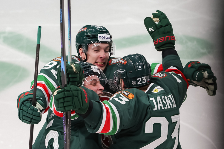 Сумасшедшая реализация «Ак Барса» в первом периоде: два гола «Металлургу» с пяти бросков