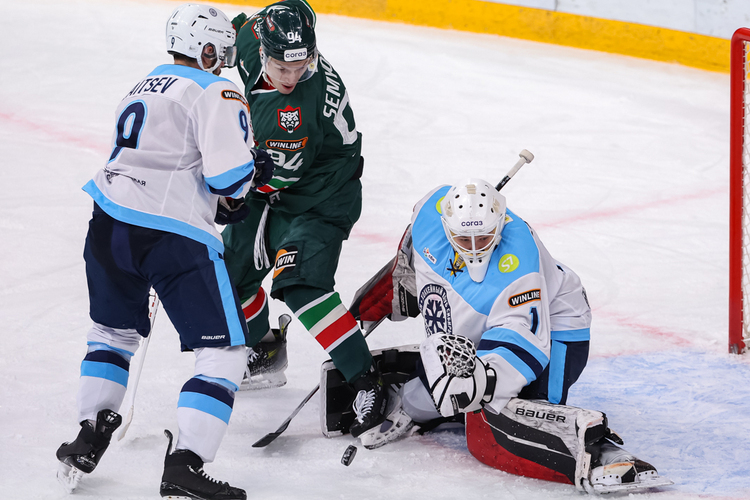 Бердин отомстил бывшей команде: «Сибирь» отыгралась с 0:2 и восьмой раз подряд обыграла «Ак Барс» в Казани