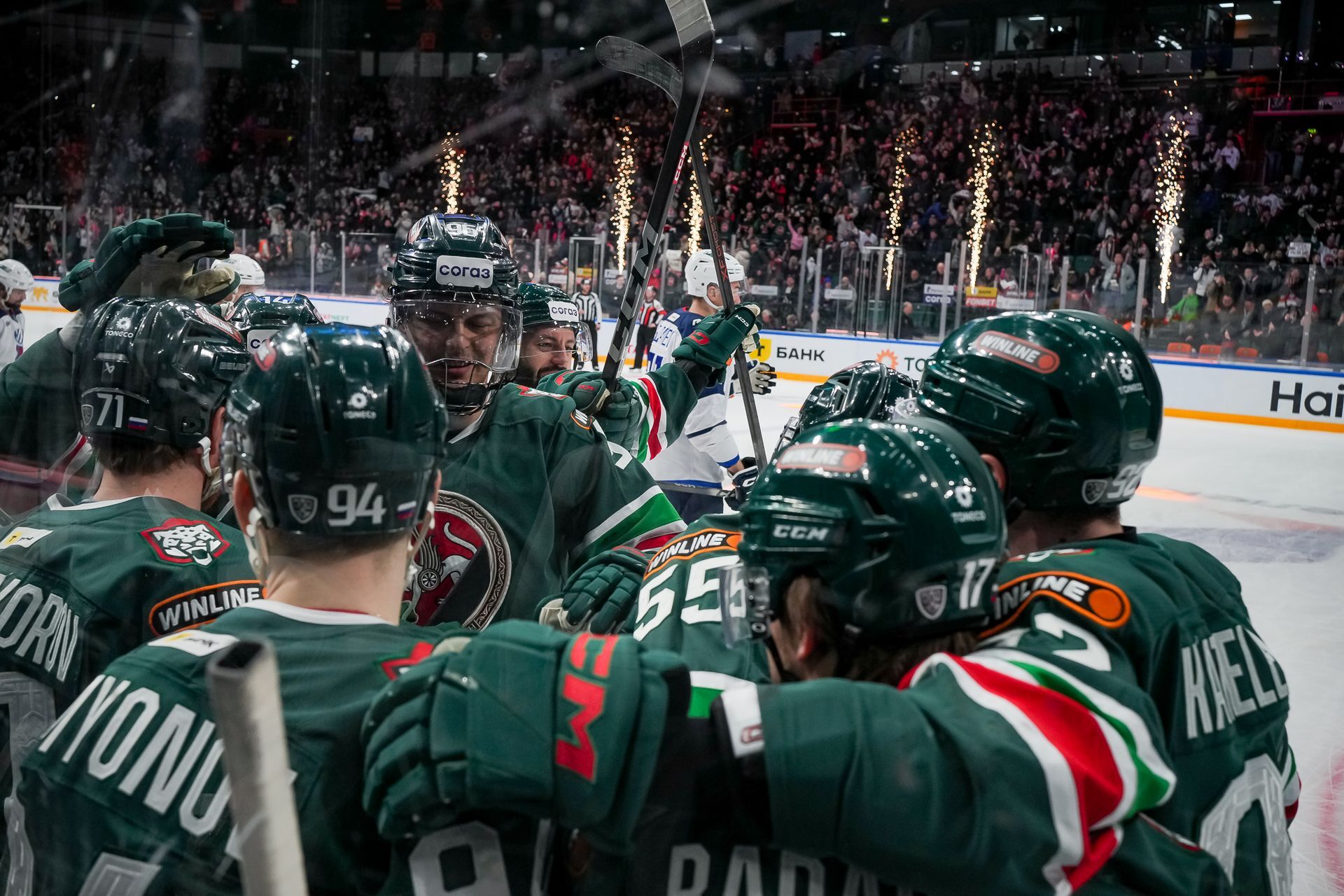 «Нам нужна была победа на характере». Сумасшедший камбэк «Ак Барса» в матче с «Торпедо» 