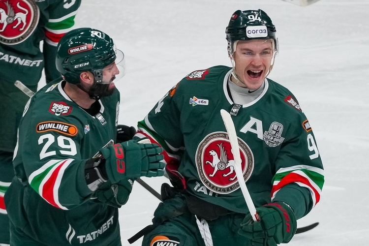 «Нам нельзя вести в счёте». «Ак Барс» мчится во второй раунд – ещё одна победа над «Трактором»