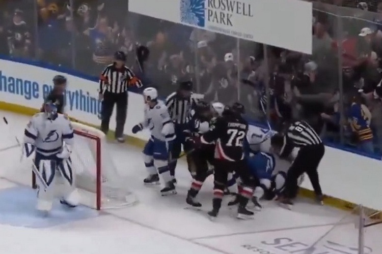 5 драк, 15 голов и рекорд Кучерова: огнище в НХЛ