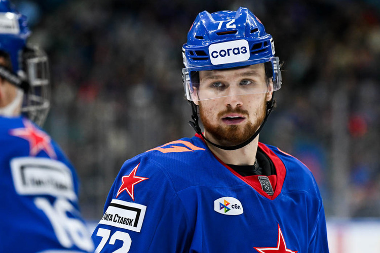 «Ак Барс» перехватил Алистрова у «Торпедо», но не может подписать с ним полноценный контракт. Почему?