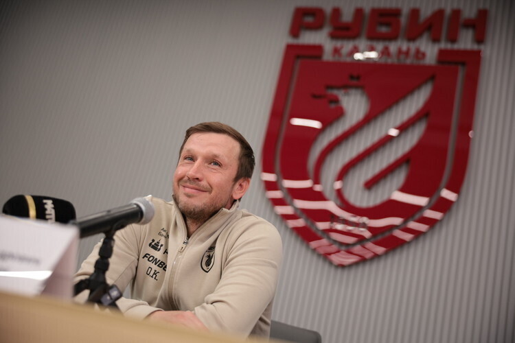 «Почти не спал». Кузьмин рассказал о первых днях в роли главного тренера «Рубина»