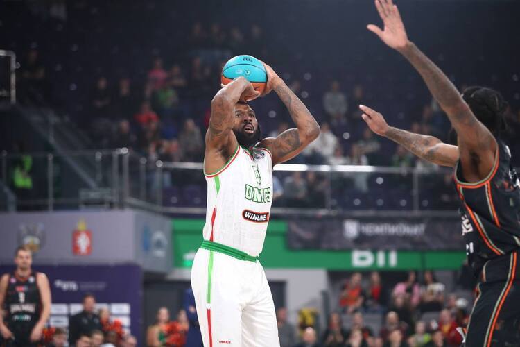 Камбэк года от УНИКСа: вернулись с -16 после жёсткого тайм-аута Перасовича и 24+9+4+4 Рейнольдса