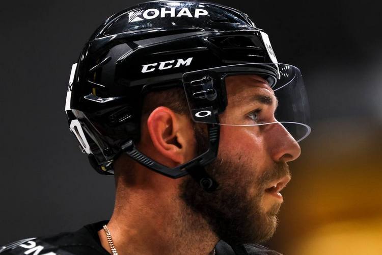 Топ-10 событий недели КХЛ. Победа «Торпедо» над СКА Ларионова, камбэки «Нефтехимика», дисквалификация Ливо