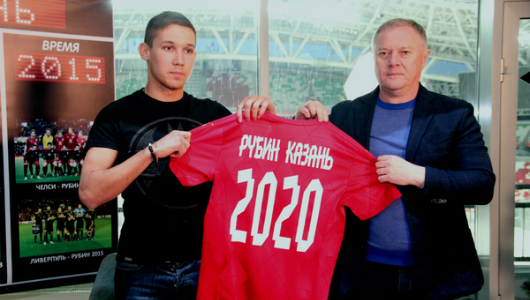 «Я не хочу подвести нашу республику». Эльмир Набиуллин продлил контракт с «Рубином»