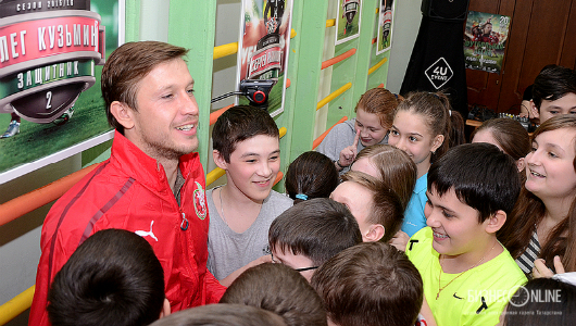 Мастер-класс Кузьмина и Оздоева в одной из казанских школ