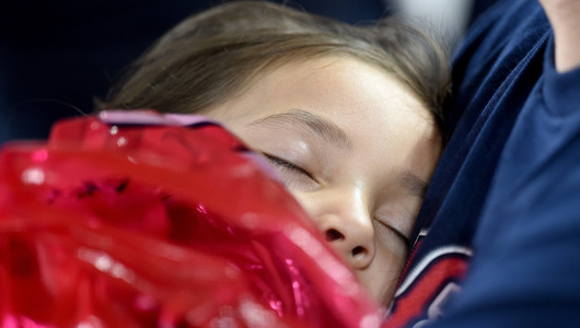 Канадских хоккеистов учат правильно спать. Это помогает побеждать