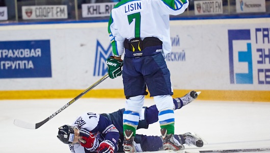 «Это просто мерзко». Четыре спорных судейских решения в первом матче финала Востока