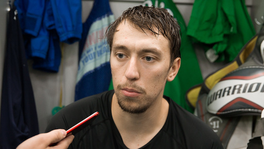 Бурдасов хочет играть в Уфе до конца карьеры, но собрался в НХЛ