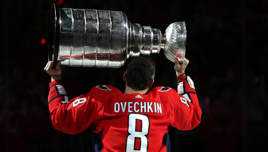 Игроки НХЛ не считают Овечкина топом. Даже Баркова котируют выше