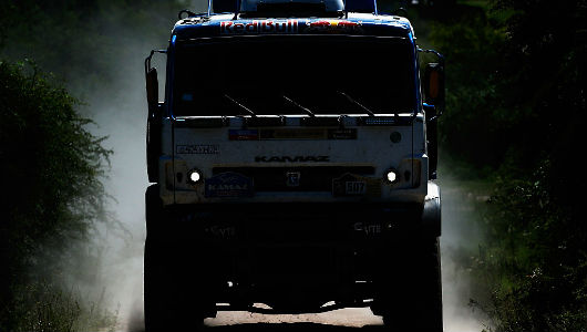 «КАМАЗ» постоянно побеждает на «Дакаре». Почему?