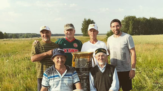 Зарипов привёз Кубок Гагарина в родную деревню. Это уже традиция 