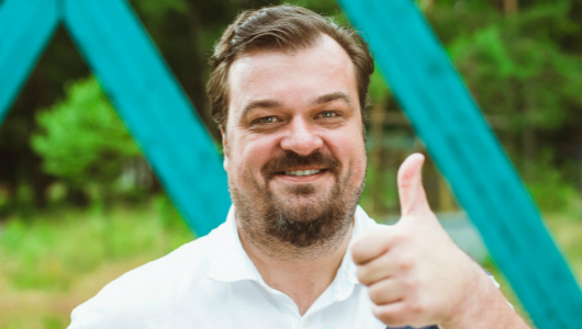 «Прошлись с сучкой до сельмага». Один день из жизни Василия Уткина