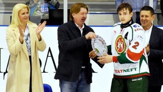Внук Билялетдинова, сыновья Зарипова и Квартальнова: как проявляют себя в хоккее отпрыски «барсов»?