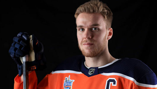 «Твоя прическа – полный отстой» Макдэвид дал интервью GQ – про одежду и стиль