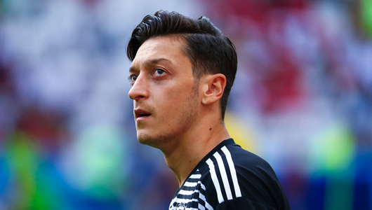 Озил мешает немцам получить Евро-2024