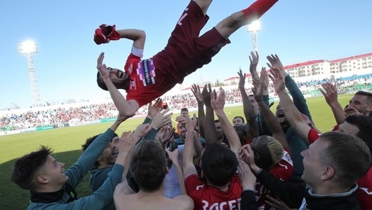 В Башкирию может приехать Стивен Джеррард или Диего Марадона