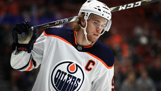 «Эдмонтон» и «Калгари» против сокращения добычи нефти. Это противоречит политике НХЛ