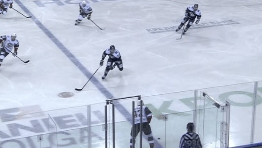 «Ак Барс» забил гол из офсайда. Но не нарушил правила