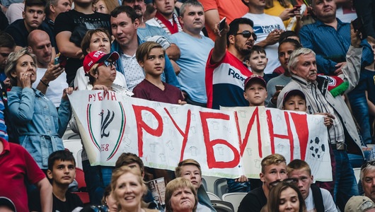 Клубы РПЛ и ФНЛ бьют рекорды посещаемости